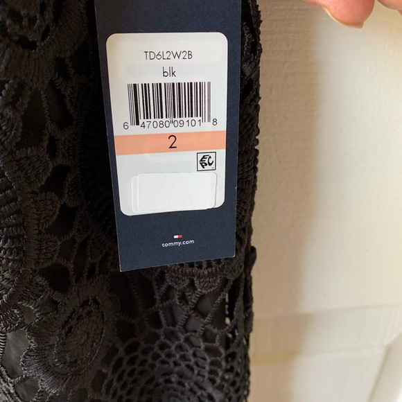NWT Tommy Hilfiger Holidays Black Embroidered Lace Scalloped Shift Dress size 2 - Picture 5 of 11